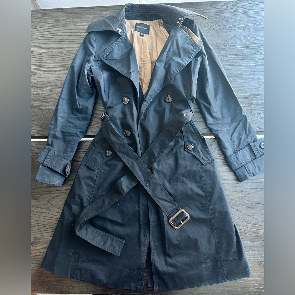 Banana Republic Black Trench Coat - XS